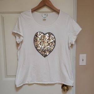 ☆dress barn sequin heart t-shirt